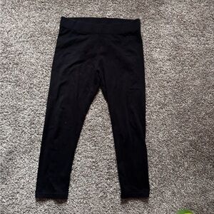 Capri like black leggings from Aeropostle size L